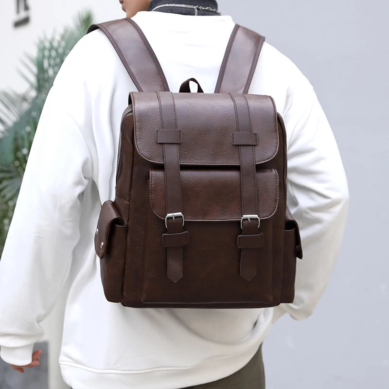 Herren Rucksack aus PU-Leder | Großer Laptop- & Freizeitrucksack im Vintage-Stil