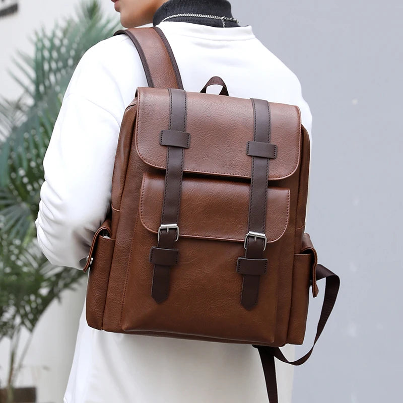 Herren Rucksack aus PU-Leder | Großer Laptop- & Freizeitrucksack im Vintage-Stil