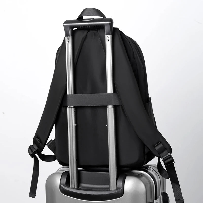 Herren Nylon Laptop-Rucksack | Leichter Unisex Rucksack für Alltag, Beruf & Reisen
