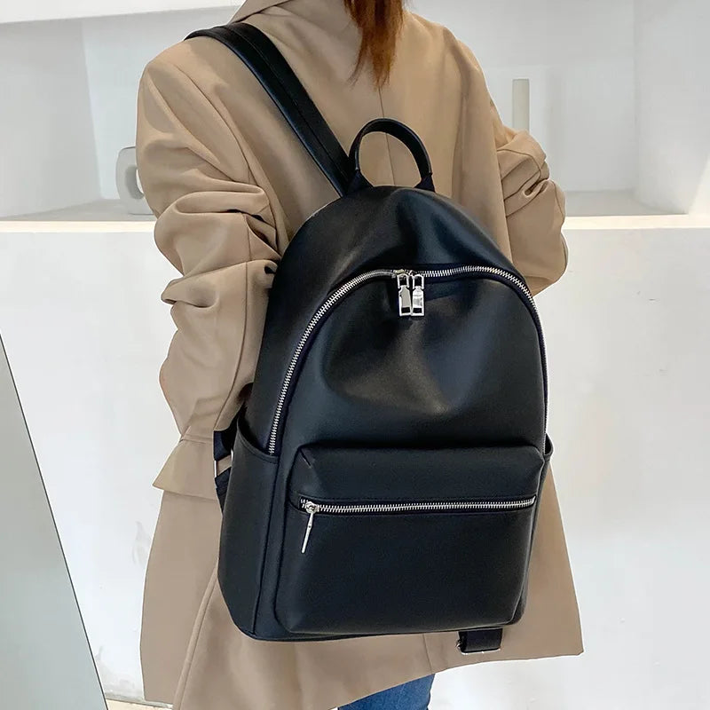 Moderner Damen Rucksack aus weichem PU-Leder | Stilvoller City- & Reiserucksack mit großem Stauraum